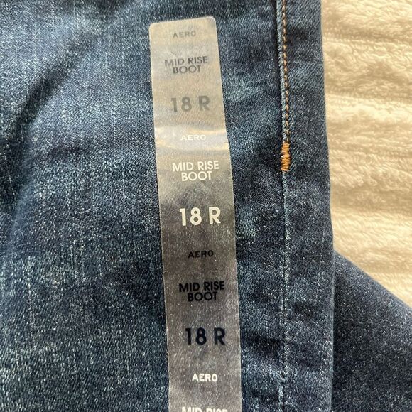 Aeropostale Mid Rise Boot Cut Jeans Size 18R NWT - Picture 9 of 9